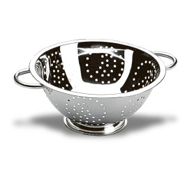 PASSADOR BRINOX P/ MASSA SUPREMA-SE 24,5CM 2,2L 2082/024