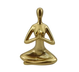 Estatueta Btc Yoga de Resina Dourado 17cm Cd0164
